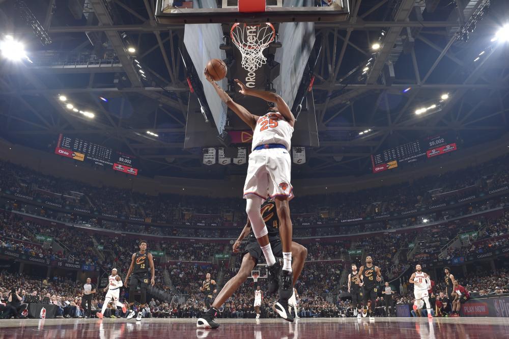 场与前锋配 场与前锋配