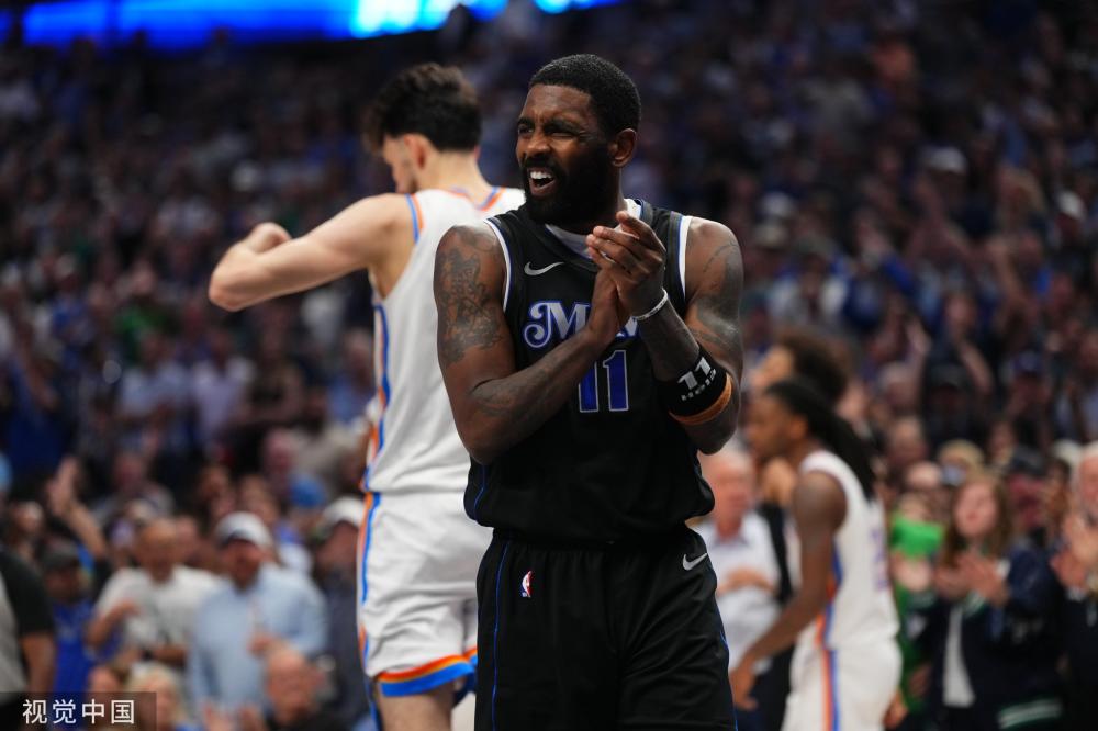 我们期待她 我们期待她